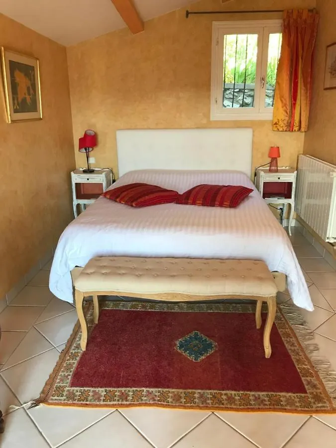 Appartement Les Trèfles à Hyères 0*,