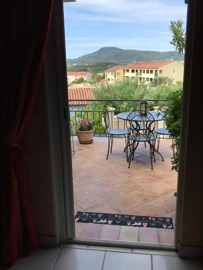 Séjour chez l'habitant Appartement Les Trèfles à Hyères